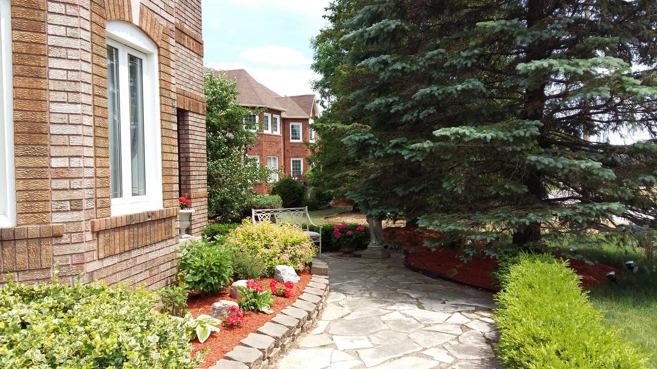 Molly'S Retreat B And B Orangeville Ngoại thất bức ảnh