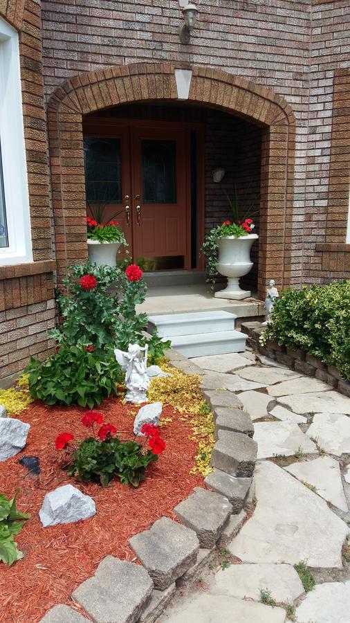 Molly'S Retreat B And B Orangeville Ngoại thất bức ảnh